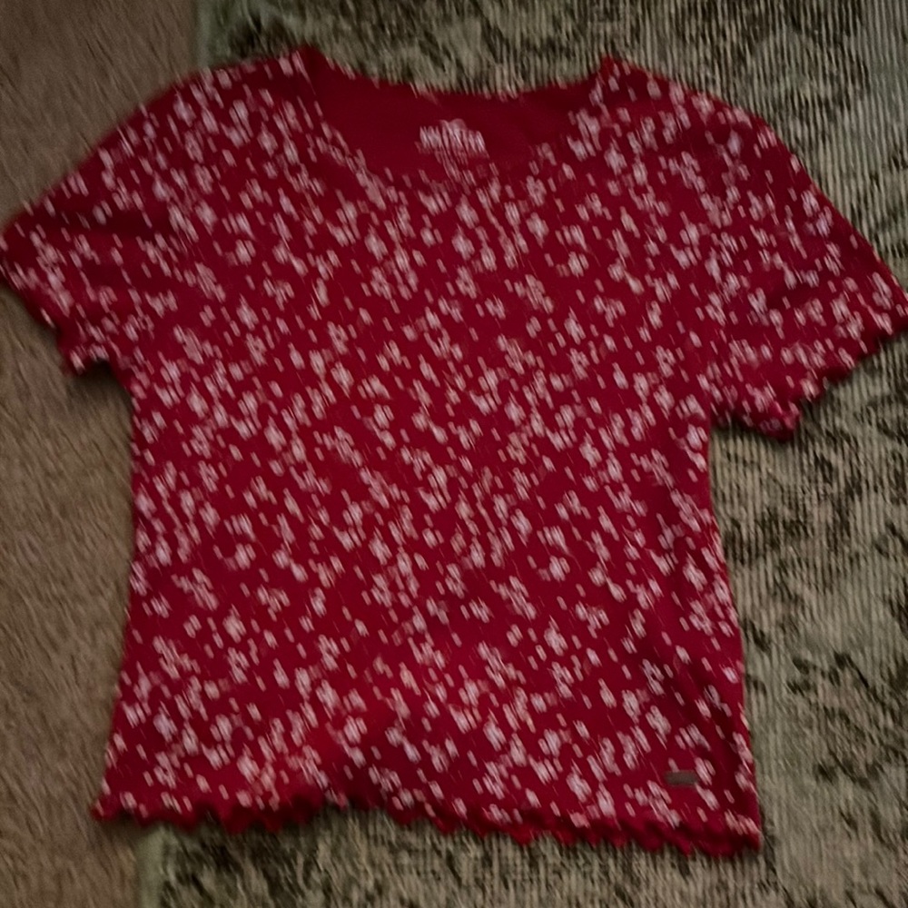 Red crop top